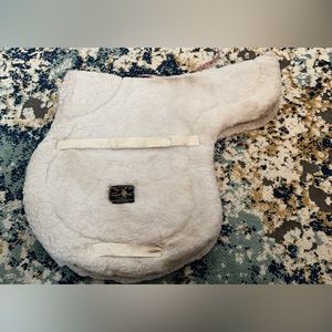 Toklat Medallion Super Quilt Pad -English Saddle Pad-Used only for showing
